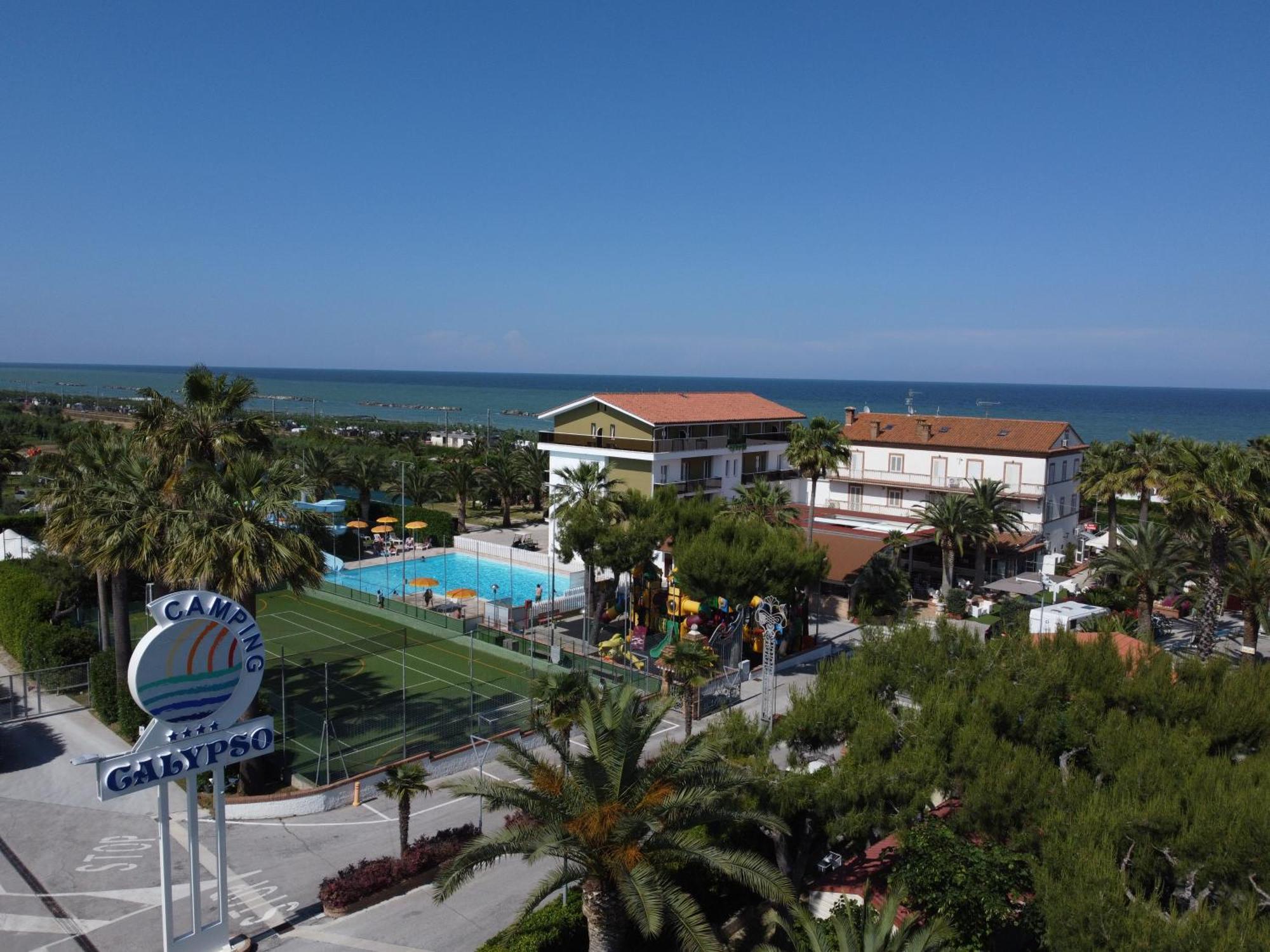 Camping Villaggio Calypso Cupra Marittima Exterior photo